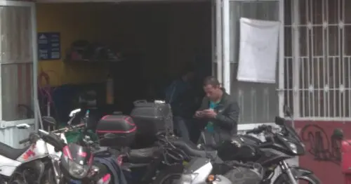 ALMACEN Y TALLER DE MOTOS EL PAISA BOGOTÁ ALMACEN Y TALLER DE MOTOS EL PAISA BOGOTÁ
